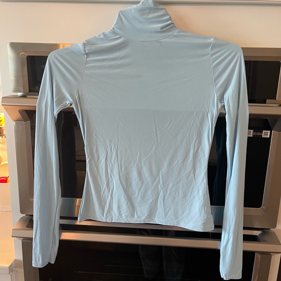 NWT Pale Blue Nasty Gal Turtleneck - Picture 2 of 2